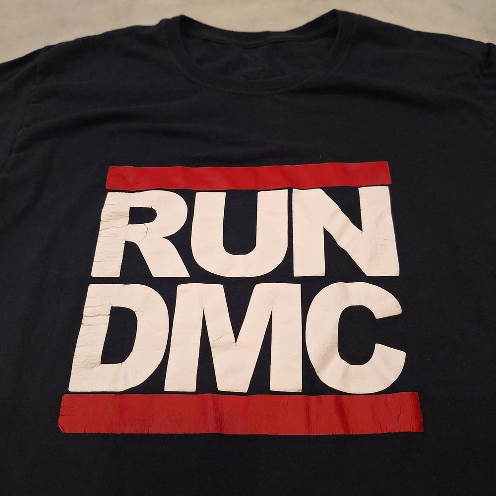 Fruit of the Loom Run DMC T-Shirt Mens Med Black Graphic Hip Hop Rap Tee AS IS